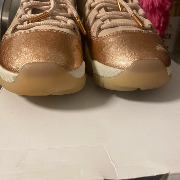 Jordan 12 women’s - Picture 6 of 7